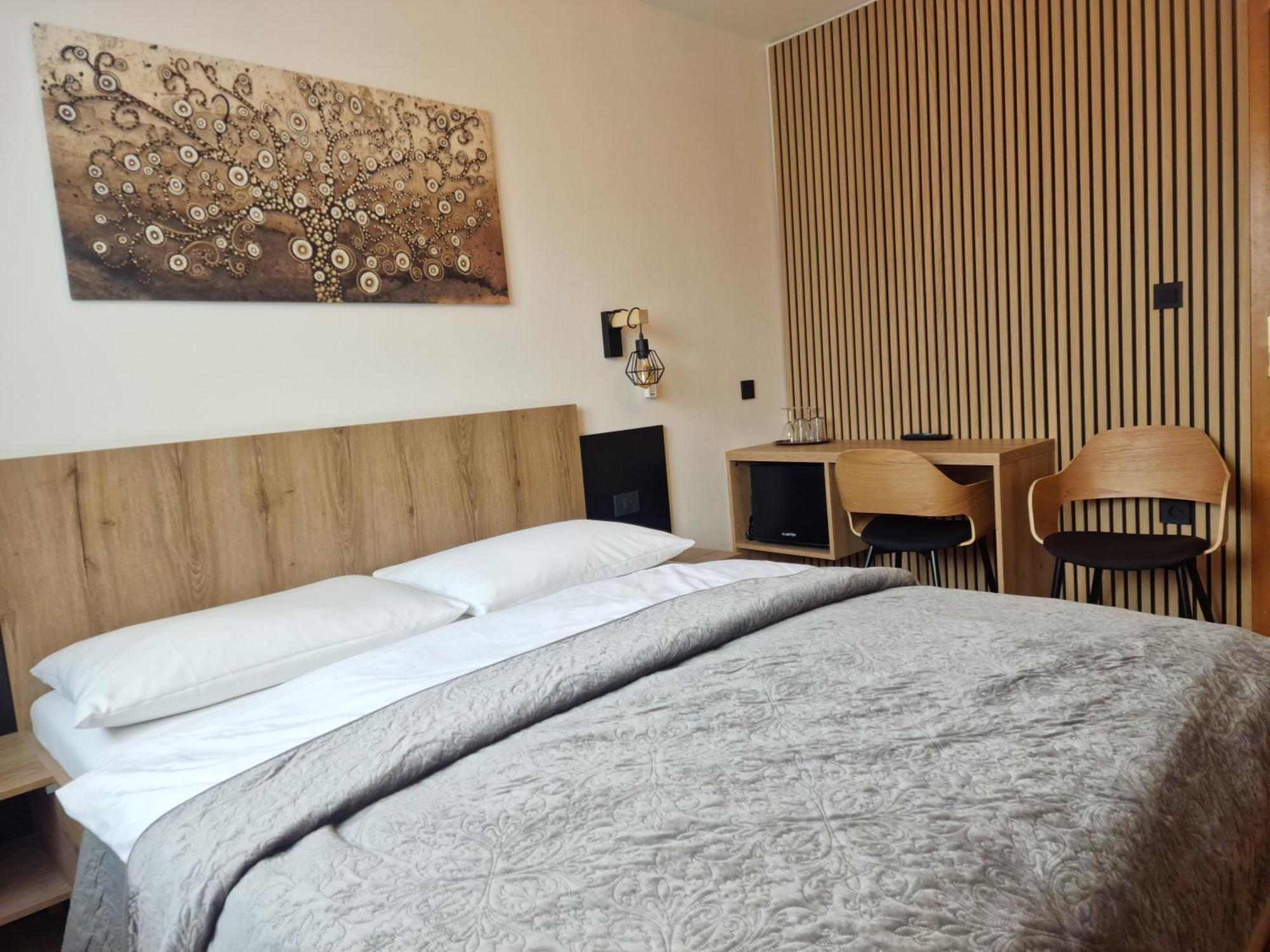 Hotel Pri Storklji à Moravske Toplice Extérieur photo