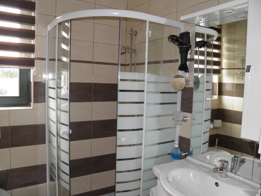Hotel Pri Storklji à Moravske Toplice Extérieur photo